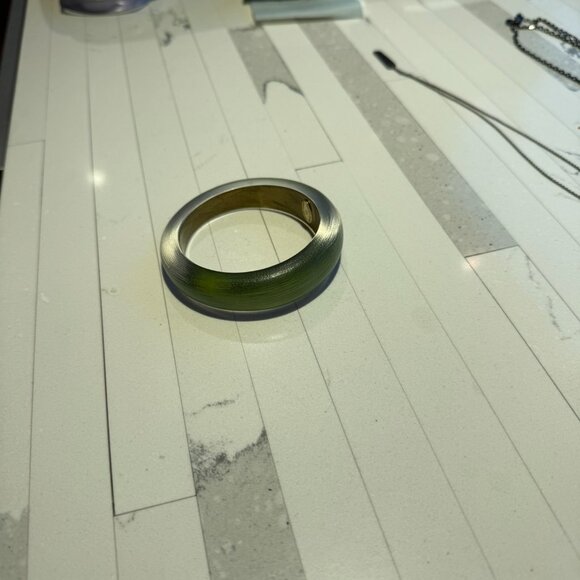Alexis Bittar Tapered Lucite Bangle – Green - Picture 2 of 3
